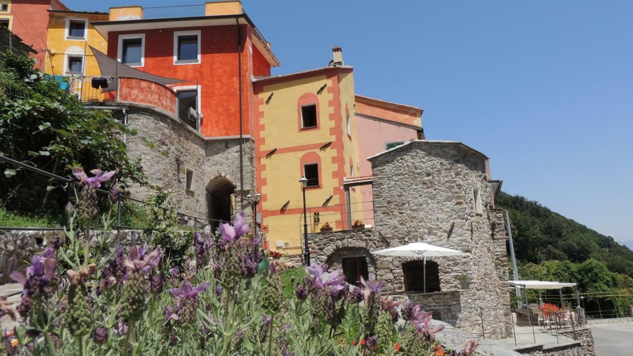 Borgo Di Codeglia - Country Rooms Riccò del Golfo di Spezia Exterior foto