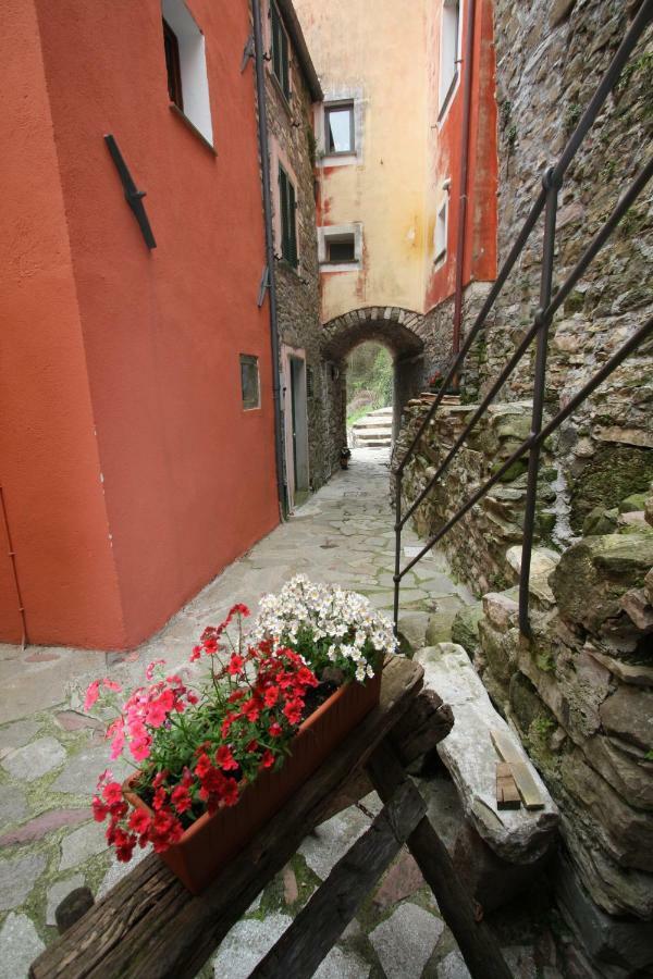 Borgo Di Codeglia - Country Rooms Riccò del Golfo di Spezia Exterior foto